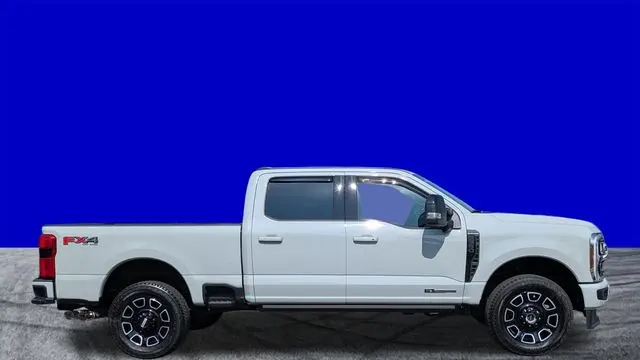 2025 Ford F-350 Super Duty King Ranch