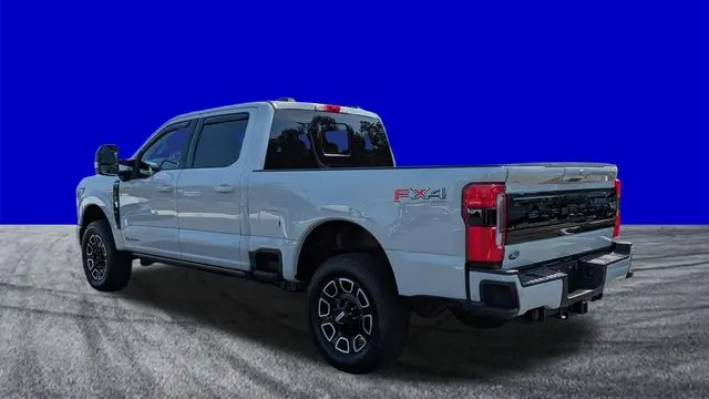 2025 Ford F-350 Super Duty King Ranch
