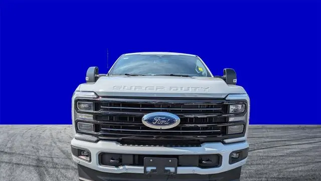 2025 Ford F-350 Super Duty King Ranch
