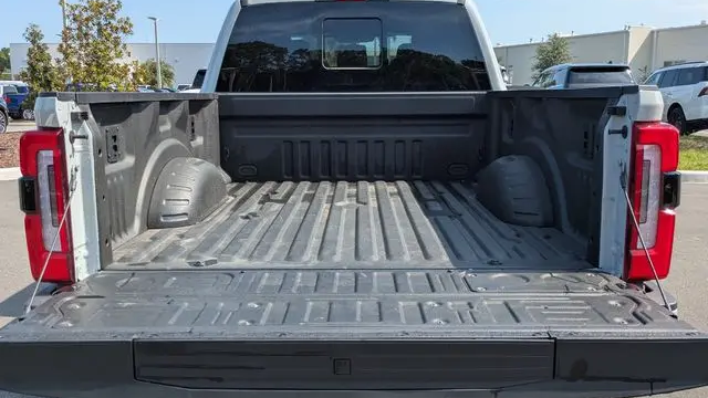 2025 Ford F-350 Super Duty King Ranch