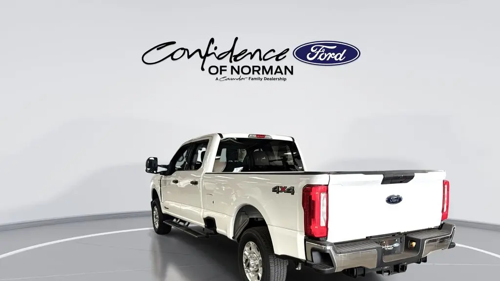 2026 Ford F-350 Super Duty King Ranch