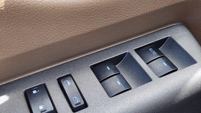 2011 Ford F-350 Super Duty King Ranch