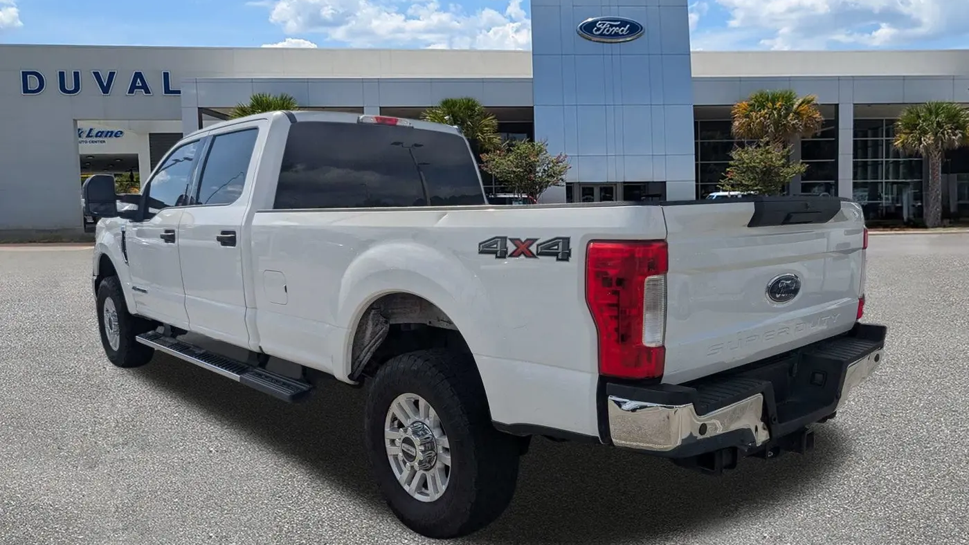 2017 Ford F-350 Super Duty Platinum