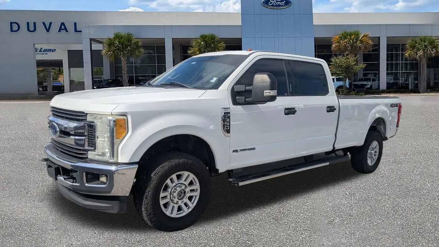 2017 Ford F-350 Super Duty Platinum