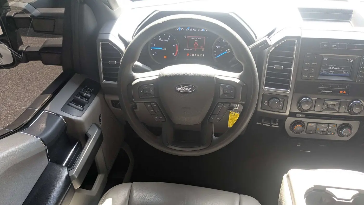2017 Ford F-350 Super Duty Platinum