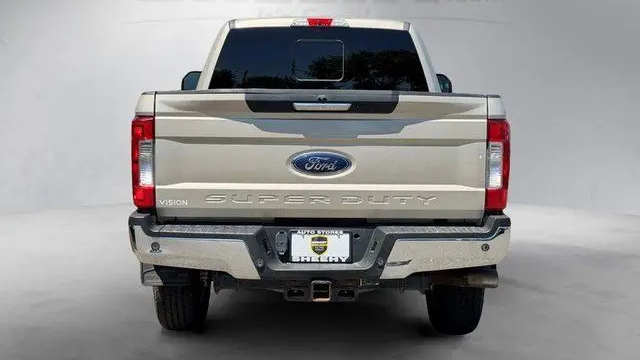 2017 Ford F-350 Super Duty XLT