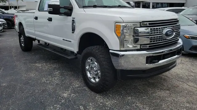 2017 Ford F-350 Super Duty XL