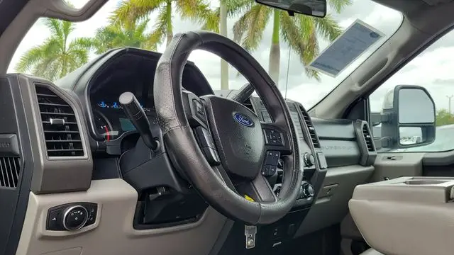 2017 Ford F-350 Super Duty XL