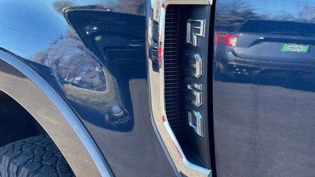 2017 Ford F-350 Super Duty Lariat