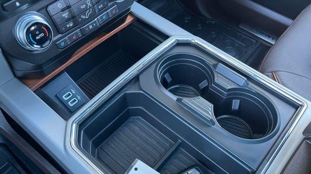 2017 Ford F-350 Super Duty Lariat