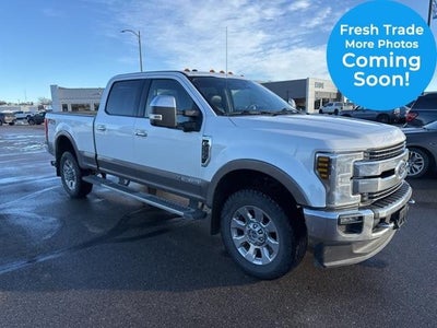 2018 Ford F-350 Super Duty 4X4 Limited 4DR Crew Cab 6.8 FT. SB SRW Pickup
