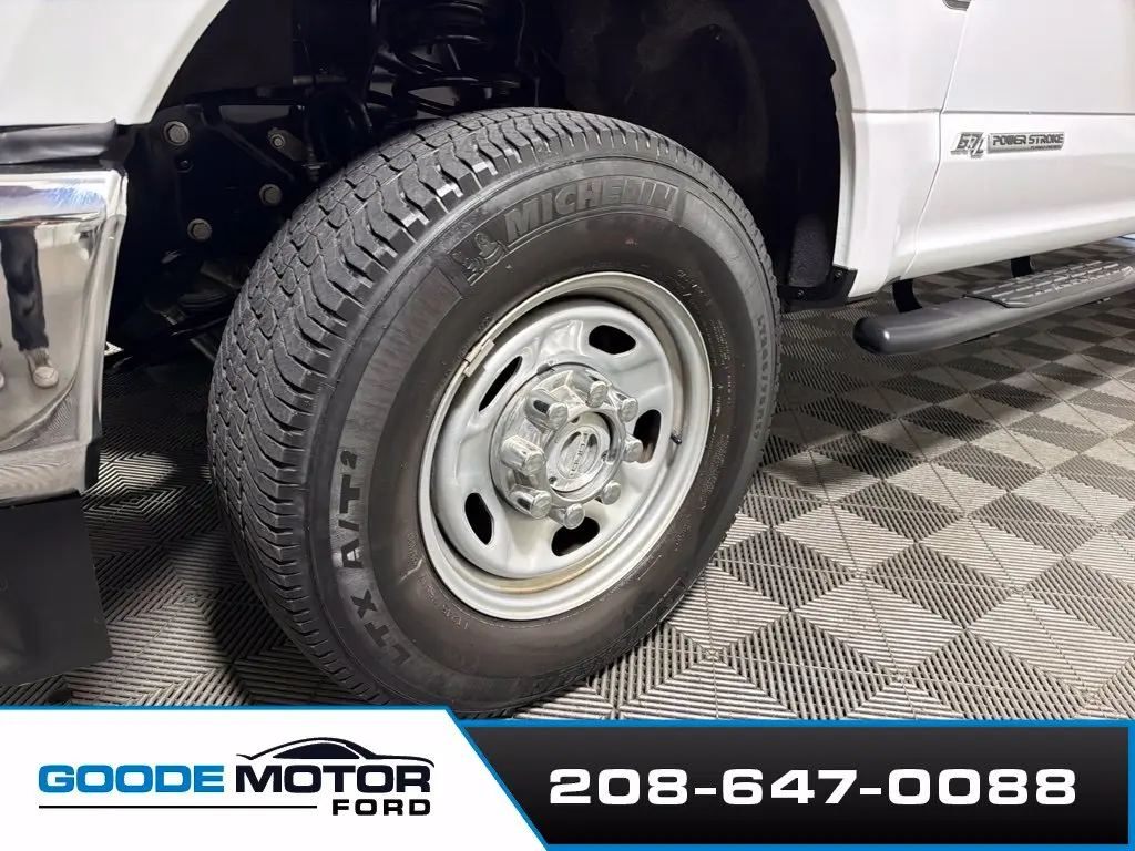 2020 Ford F-350 - $47,598