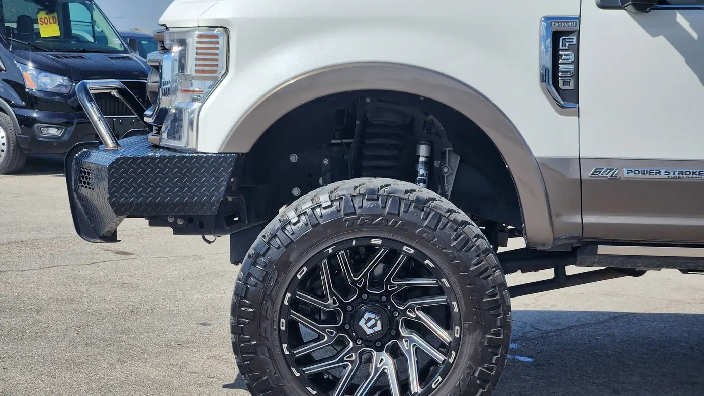 2021 Ford F-350 Super Duty Platinum