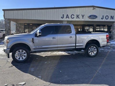 2021 Ford F-350 Super Duty 4X4 Limited 4DR Crew Cab 6.8 FT. SB SRW Pickup