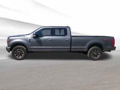 2022 Ford F-350 Super Duty 4X4 King Ranch 4DR Crew Cab 6.8 FT. SB SRW Pickup