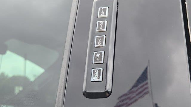 2022 Ford F-350 Super Duty Platinum