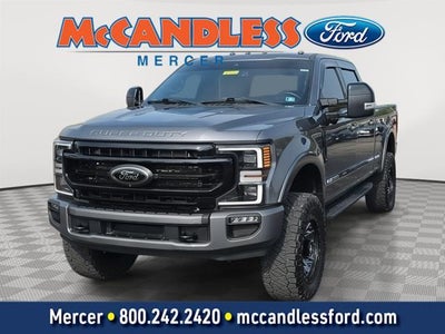2022 Ford F-350 Super Duty 4X4 Lariat 4DR Crew Cab 8 FT. LB SRW Pickup