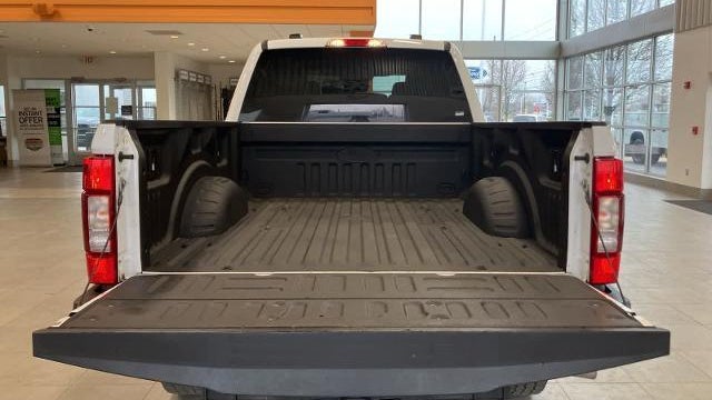 2022 Ford F-350 Super Duty Lariat