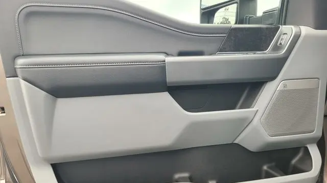 2023 Ford F-350 Super Duty King Ranch
