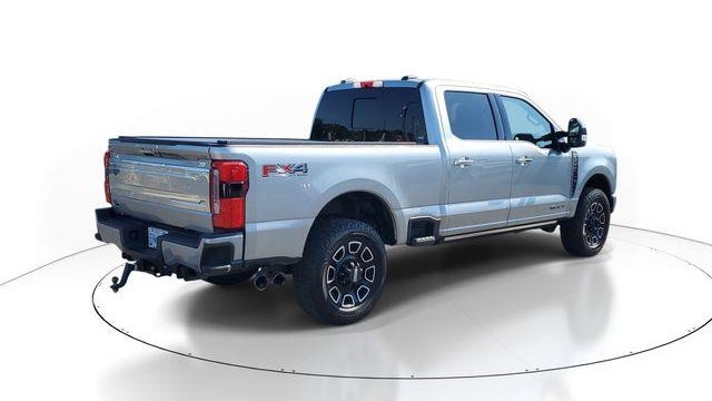 2023 Ford F-350 Super Duty King Ranch