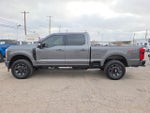 2023 F-350 Super Duty Thumbnail 2
