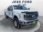 2023 F-350 Super Duty Thumbnail 1