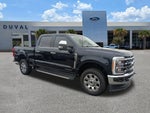 2023 F-350 Super Duty Thumbnail 2
