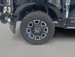 2024 F-350 Super Duty Thumbnail 8