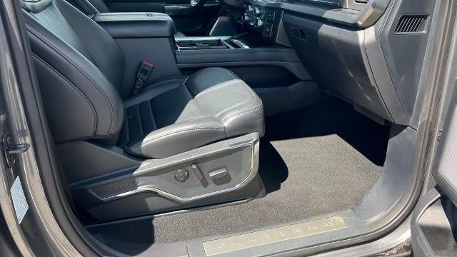 2025 Ford F-350 Super Duty XLT