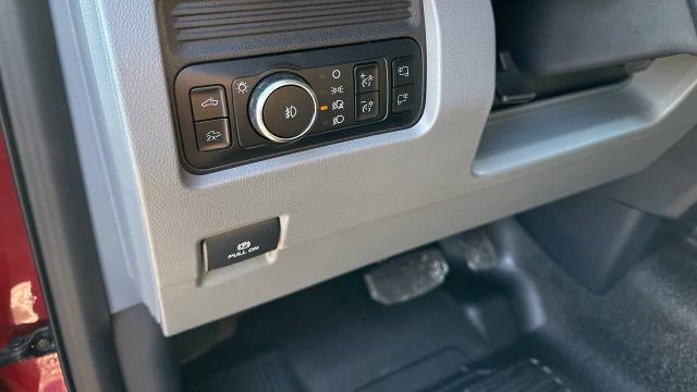 2025 Ford F-350 Super Duty King Ranch