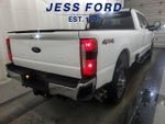 2025 F-350 Super Duty Thumbnail 4