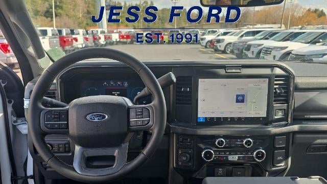 2025 Ford F-350 Super Duty King Ranch