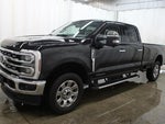 2025 F-350 Super Duty Thumbnail 3