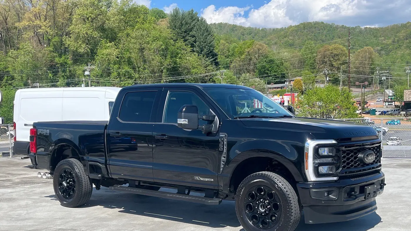 Preowned 2025 Ford F-350 Super Duty King Ranch for Sale