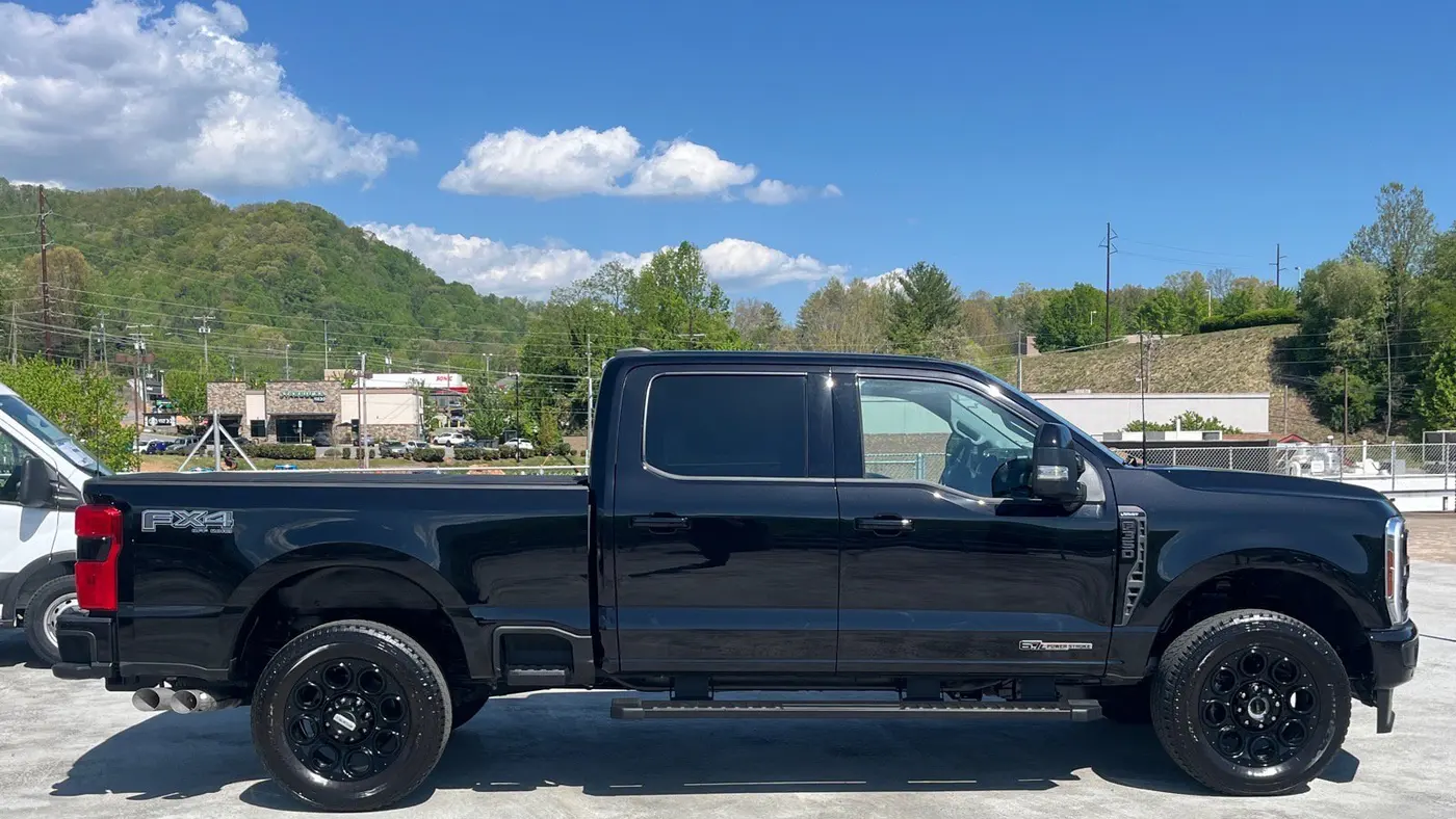2025 Ford F-350 Super Duty King Ranch