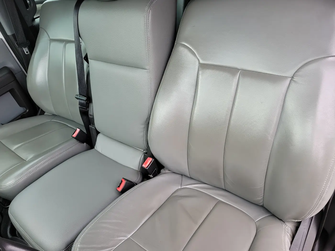 2015 Ford F-350 - $20,489