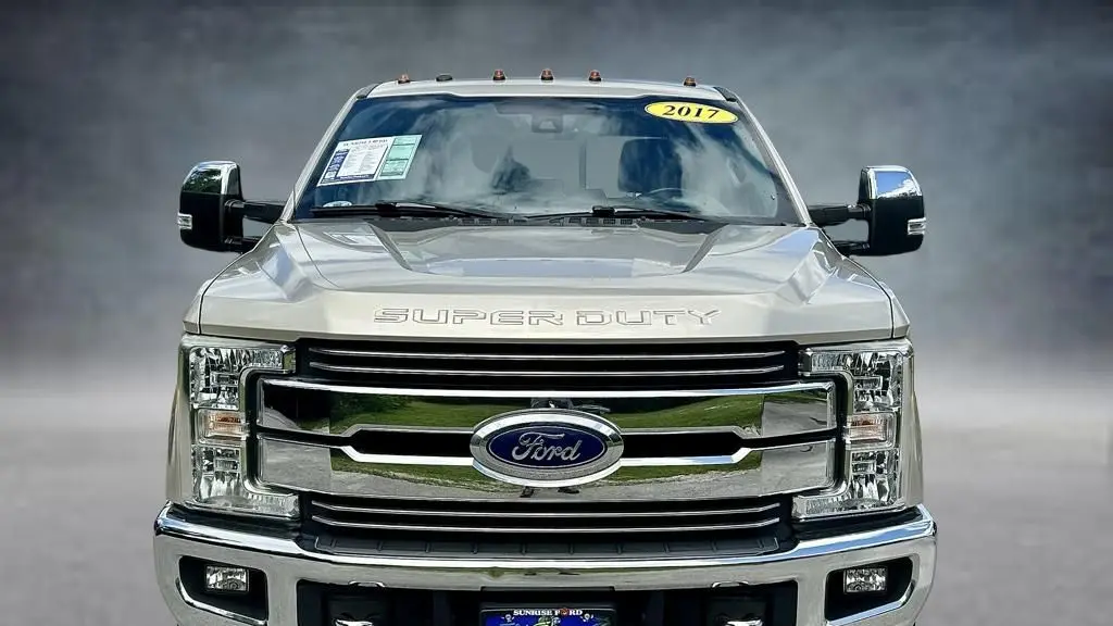 2017 Ford F-350 Super Duty King Ranch
