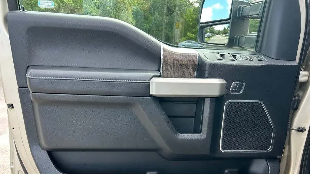 2017 Ford F-350 Super Duty King Ranch
