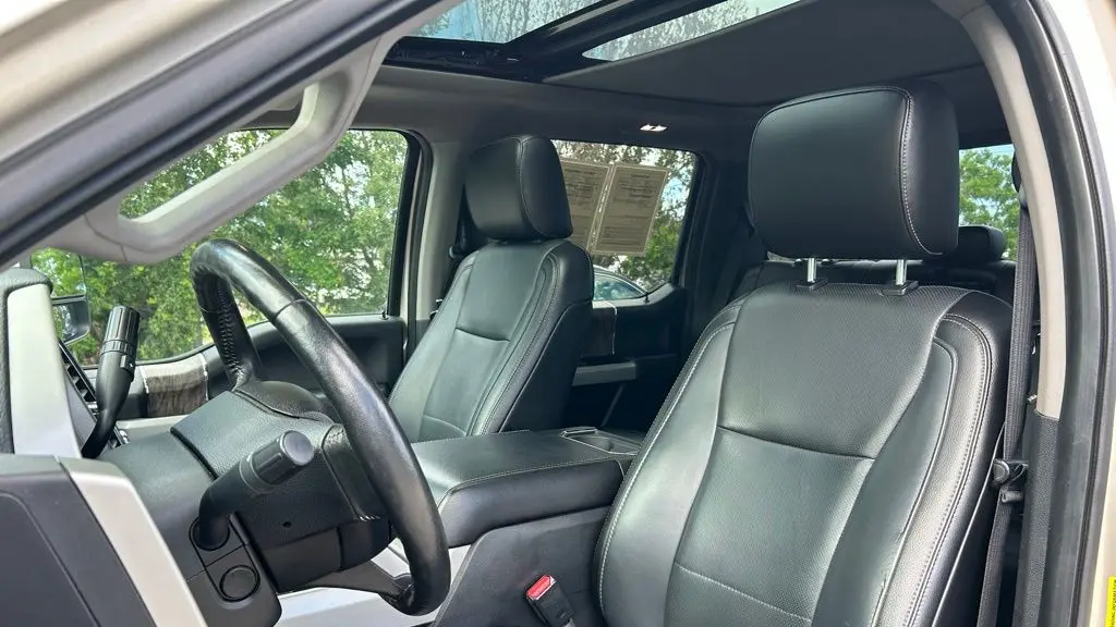2017 Ford F-350 Super Duty King Ranch