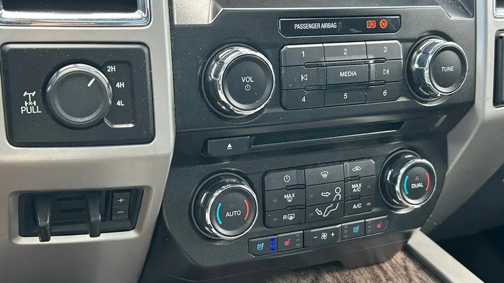 2017 Ford F-350 Super Duty King Ranch