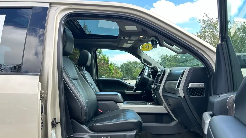 2017 Ford F-350 Super Duty King Ranch