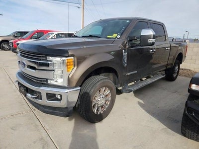 2017 Ford F-350 Super Duty 4X4 Lariat 4DR Crew Cab 6.8 FT. SB SRW Pickup