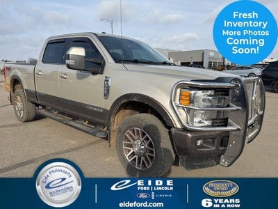 2017 Ford F-350 Super Duty 4X4 King Ranch 4DR Crew Cab 6.8 FT. SB SRW Pickup