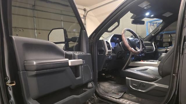 2022 Ford F-350 Super Duty Limited