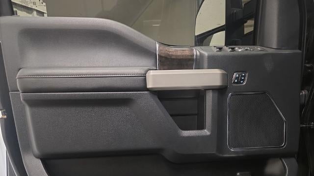 2022 Ford F-350 Super Duty Limited
