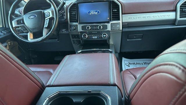 2022 Ford F-350 Super Duty Lariat