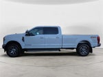 2022 F-350 Super Duty Thumbnail 2