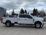 2023 F-350 Super Duty Thumbnail 4