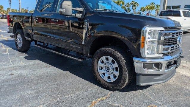 2023 Ford F-350 Super Duty XLT
