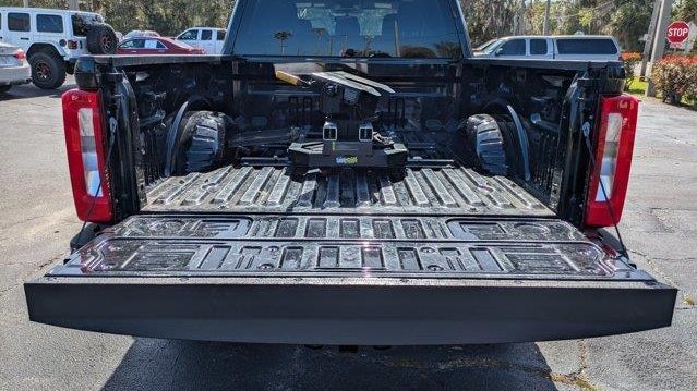 2023 Ford F-350 Super Duty XLT